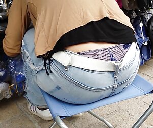 Xấu thiếu mô hình khiêu dâm đã sẵn sàng để có phim xec hoc xinh quan hệ tình dục bẩn trên đường phố với một người làm vườn