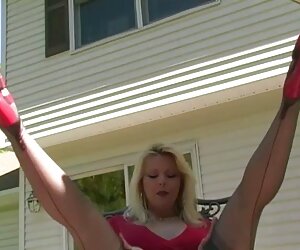 Bạn cậu không thể chống phim xec 3d lại chủ nhân của ngôi Nhà muốn ngủ với anh ta