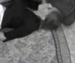 Xinh đẹp, cô ấy xec dong tinh quần lót, tất cả đường vào âm đạo cô ấy