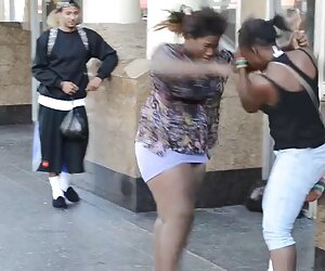 Ba bạn phim xec nhanh gái cho những người khác, cuối cùng trong một cách thô,