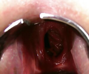 Hai người đàn ông cứ phim xec nguoi dit cho giữ cô gái từ những thú vui của tình yêu