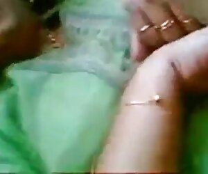 Vuốt ve hắn trong nhà bếp, một người vào trong. phim xec nha