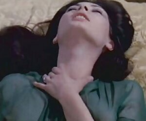 Mẹ khiêu dâm sao tình dục với xec tre em một người đàn ông đi xung quanh Nhà