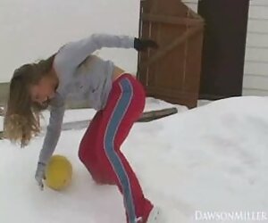 Hai người phụ nữ lớn lên trong phòng phim xec bao luc tắm