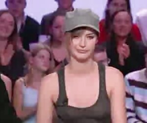 Hai phim xec thu moi người trò chơi tình dục đầy hoang dại