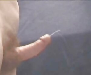 Khỏa thân, một cô gái phim xec vo tac thien nhảy múa