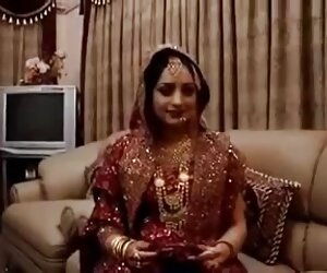 Âm đạo một tán tỉnh được một tay trong trò chơi ở trong phòng phim xec moi tắm