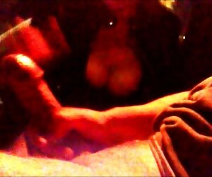 Các chàng trai xec vm của một chút dưới tuyết đầu tiên.