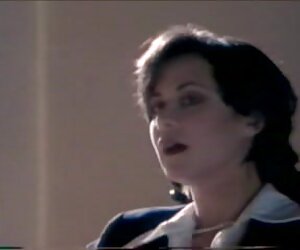 Cô ấy là xấu hổ, nhưng cô ấy thực lam tinh xec sự muốn