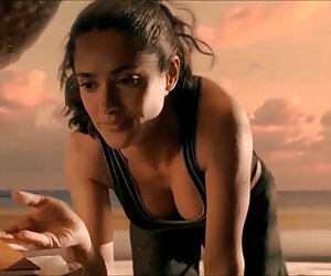 Sự phấn khích bao gồm xec lai may bay hai latin